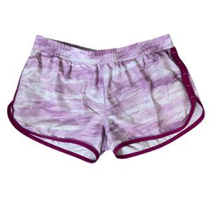 🩷 Heat Gear Women’s Pink Camo Running Shorts - Size L